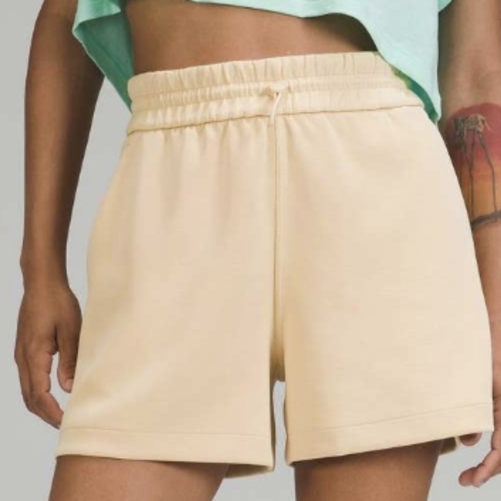 Lululemon Softstreme High-Rise Short 4"